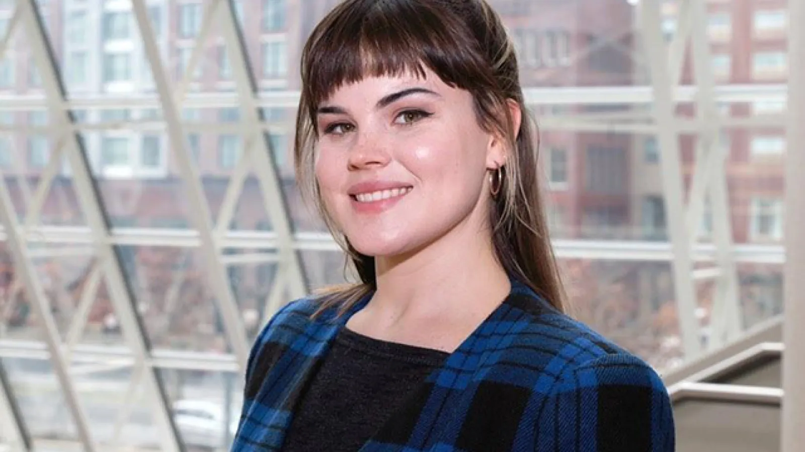 Lydia Simon headshot